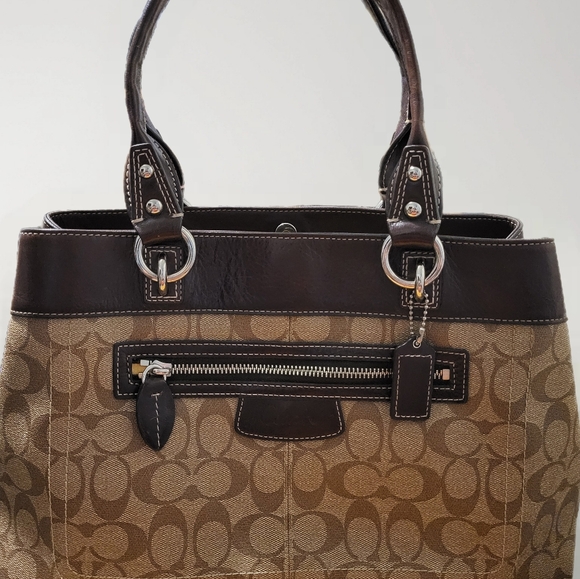 COACH 2010 Signature Tote Bag. Brown Signature C . BRIGHT YELLOW INTERIOR - Picture 9 of 11